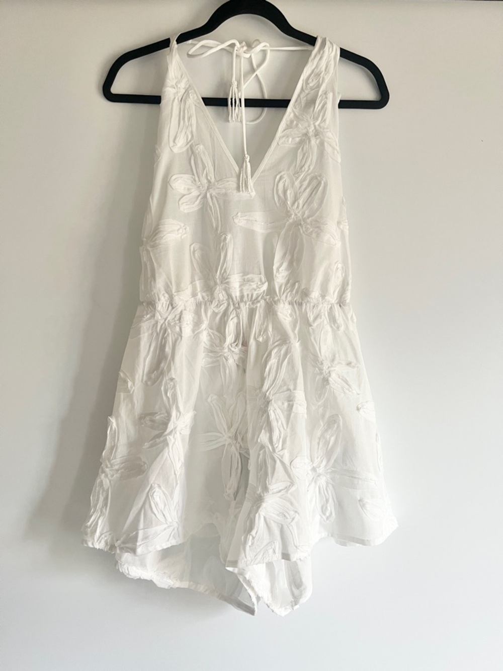 FARM Rio White Embroidered Coast Stars Tie-Neck Swimwear Romper Size M - Picture 7 of 12